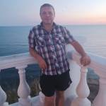 Артем Панов