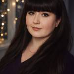 Оля Хрусталева